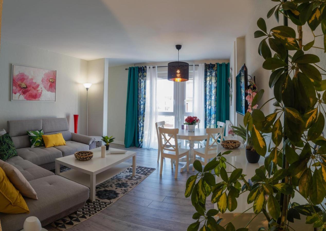 Sweet Apartment